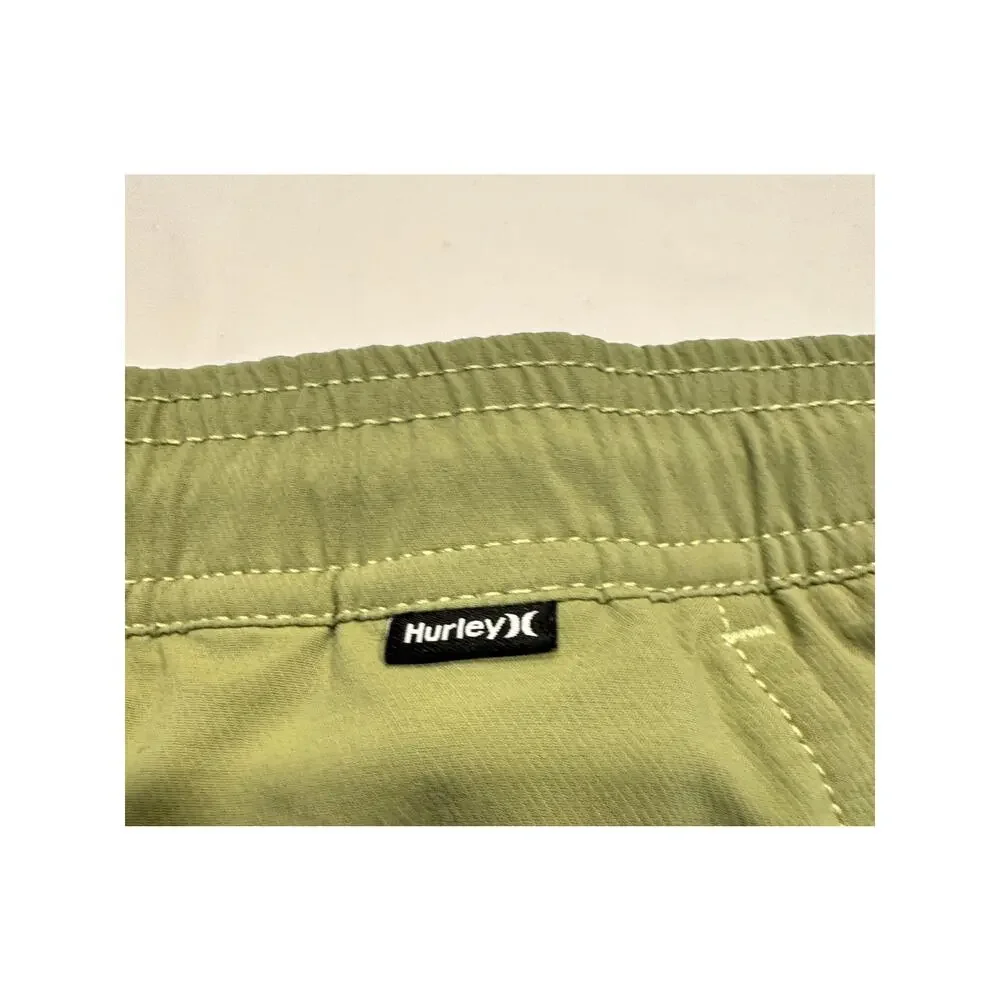Hurley x Nike Dri-Fit One Only Volley Walkshorts M Khaki Green Drawstring Pocket